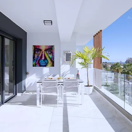 公寓 Contemporary 8 Min To Puerto Banus *