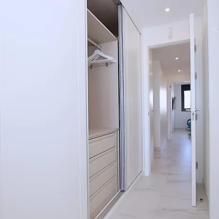 Contemporary 8 Min To Puerto Banus Apartamento *